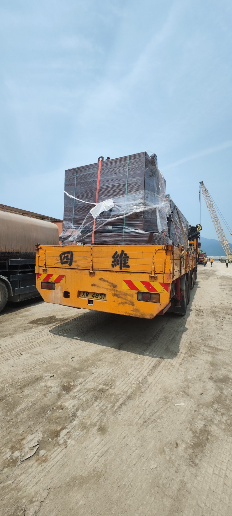 大型機組包裝運輸 / Packaged generator delivery
